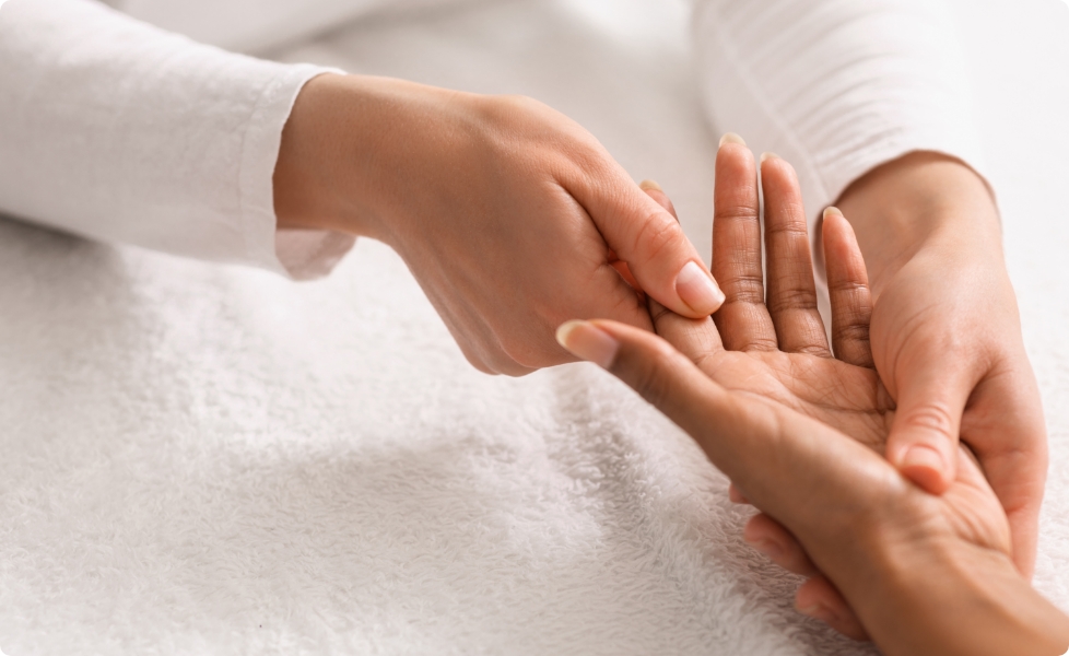 hand therapy banner